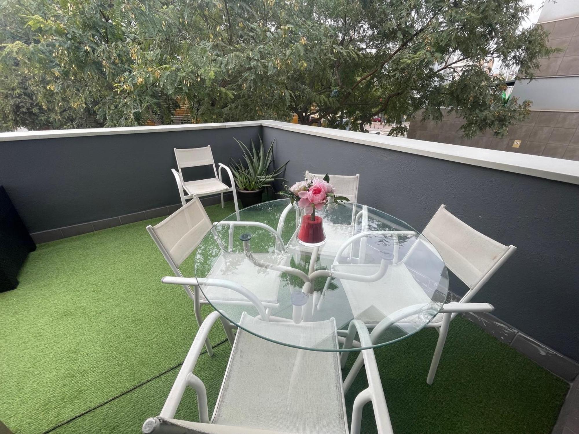 Luxe Forum Terrace Apartment